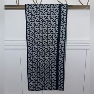 New Michael Kors Reversible Scarf
